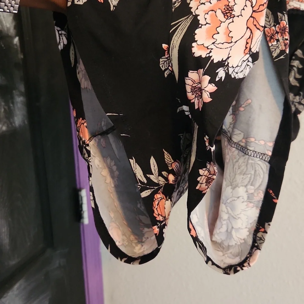 Meduim off the Shouler Romper - Picture 3 of 3